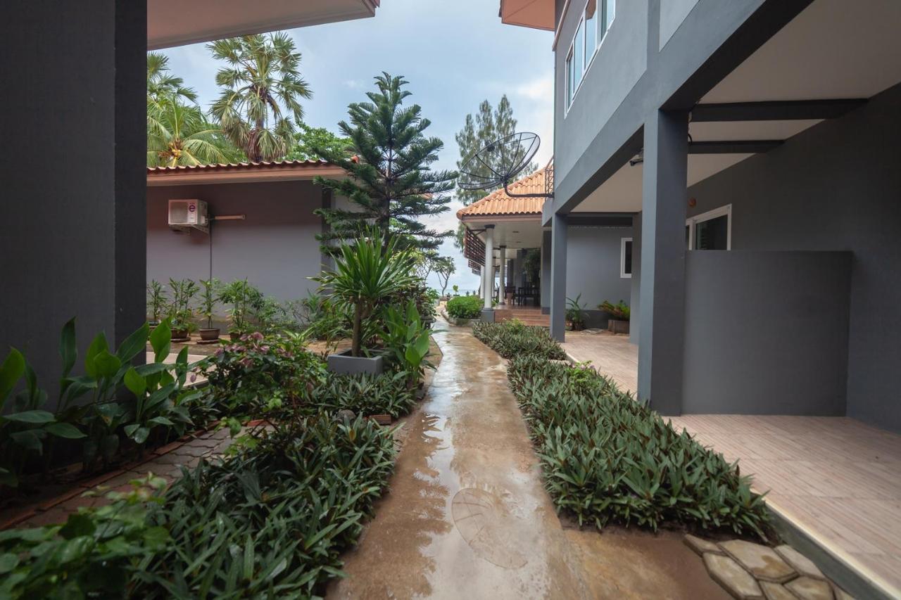 Maenam Villa Hotel Mae Nam Exterior foto