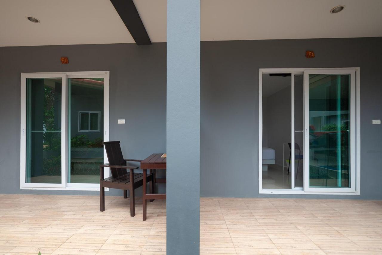 Maenam Villa Hotel Mae Nam Exterior foto