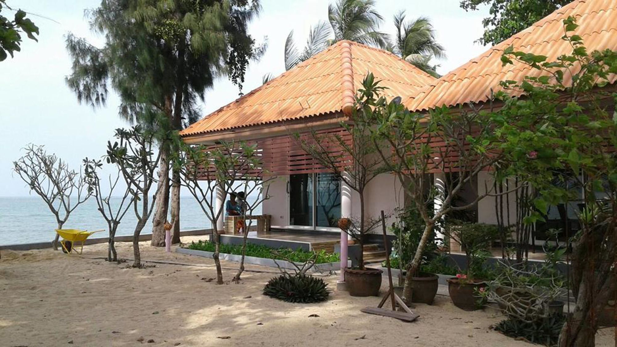 Maenam Villa Hotel Mae Nam Exterior foto